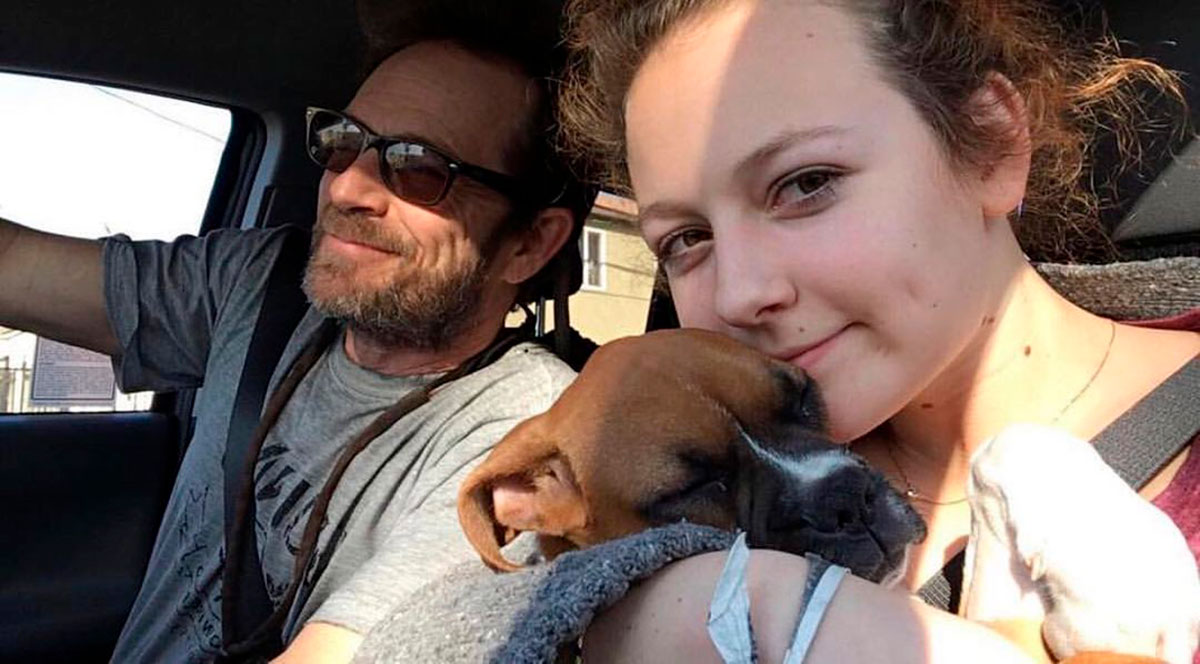 Su hija Sophie viajó desde África para despedirse de su padre. 