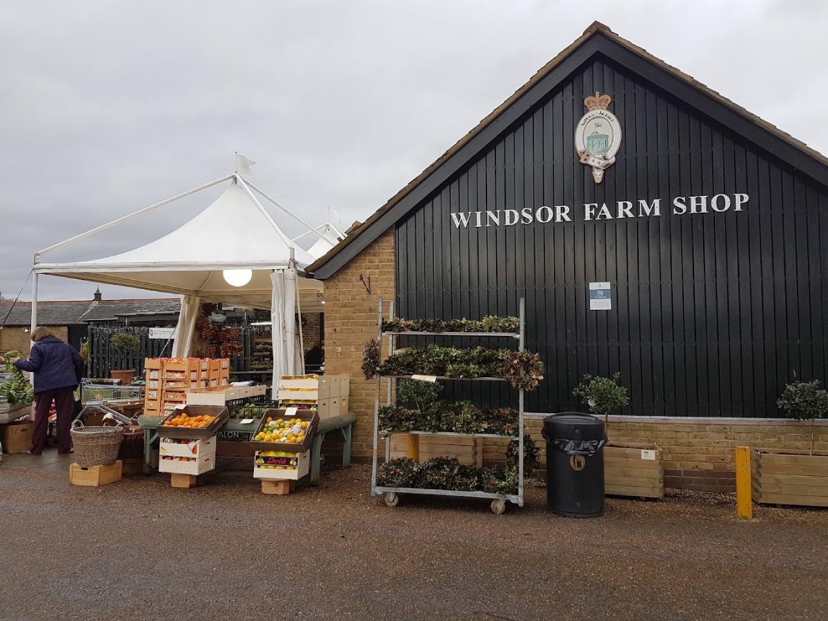 Kate Middleton y el príncipe William reaparecieron sonrientes en Windsor Farm Shop.
