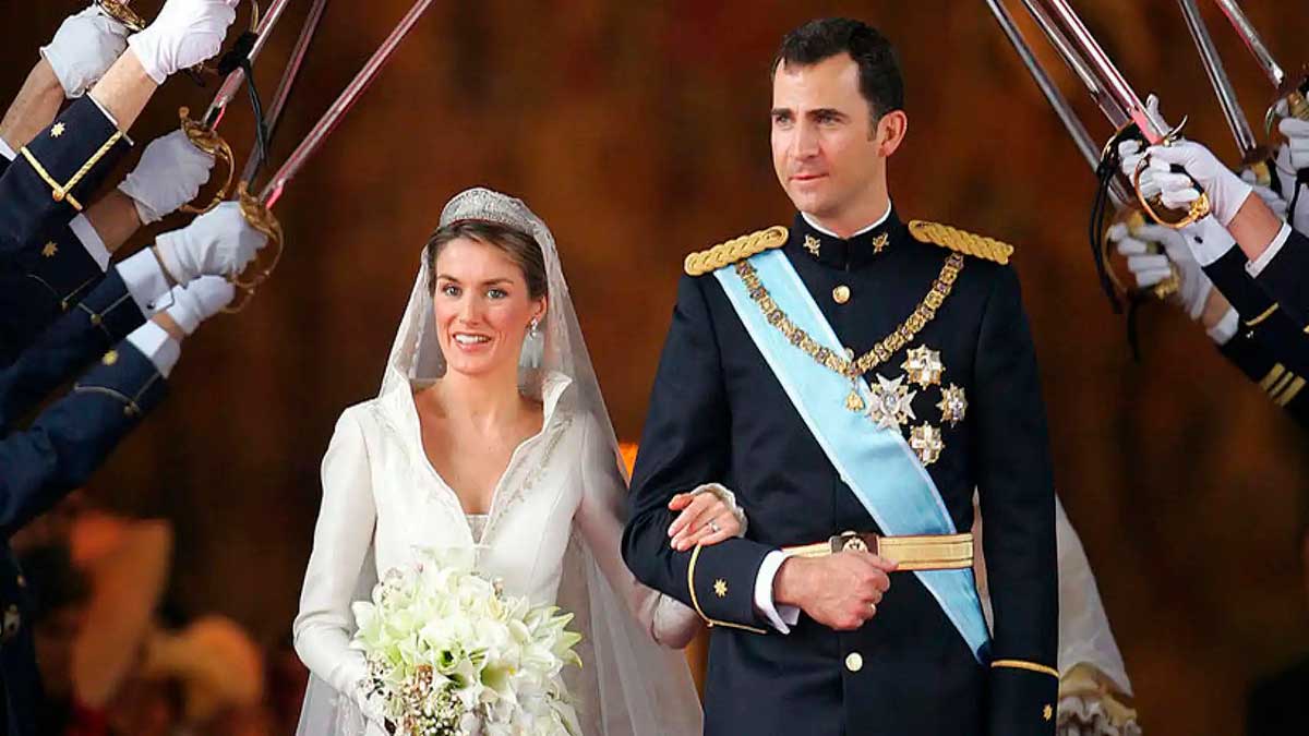 Letizia y Felipe VI cumplirán 20 años de casados el 22 de mayo y 10 de reinado el 2 de junio. 