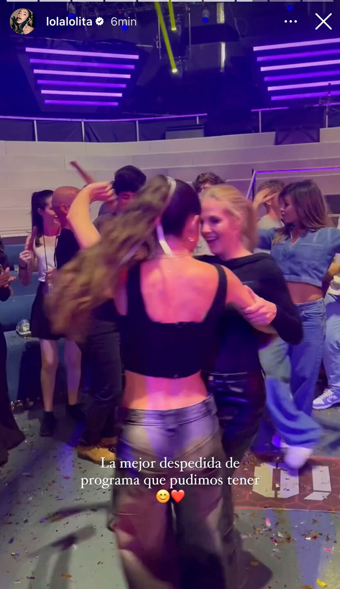 Genoveva Casanova de fiesta