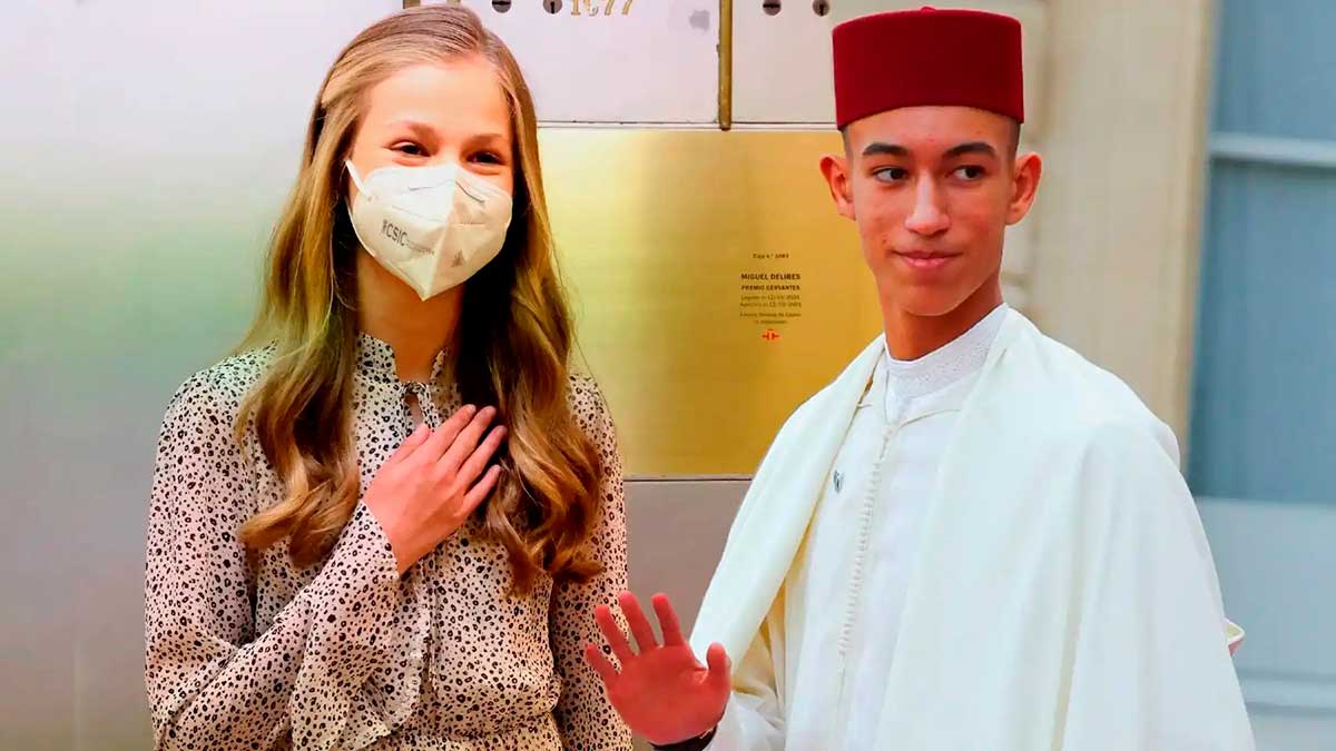 Esta foto de la princesa Leonor y Moulay Hassan fue un montaje que desató rumores de un supuesto romance. 