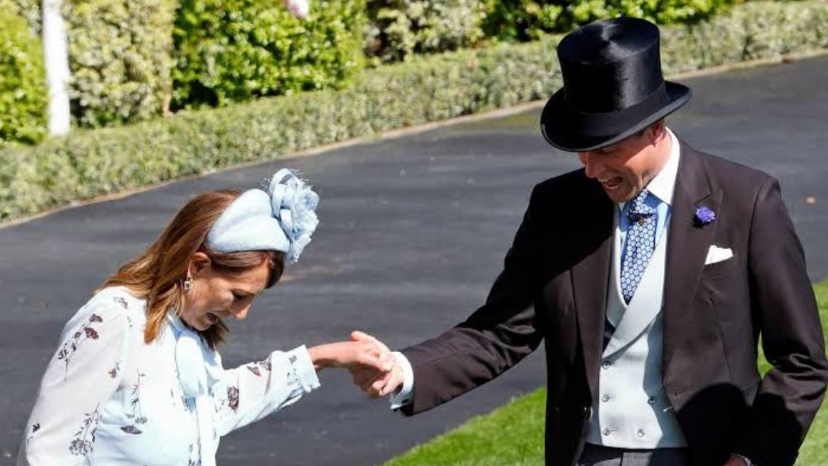 Expertos analizan la interacción entre el príncipe William y su suegra, Carole Middleton, en Royal Ascot: esto reveló