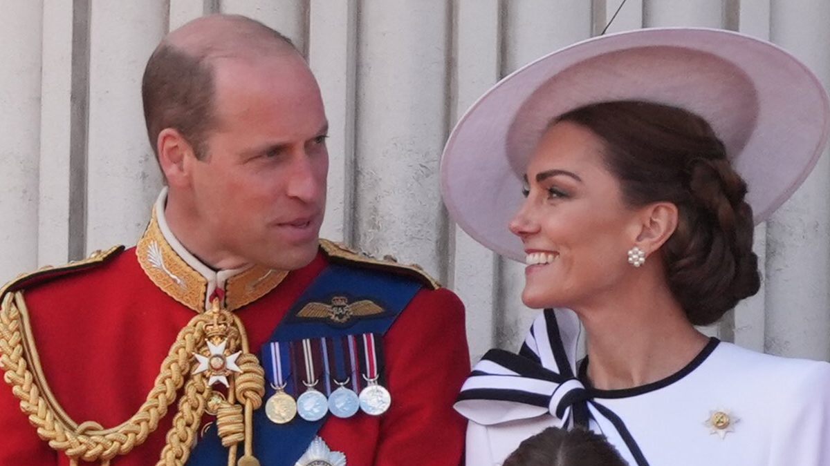 Lo que realmente refleja el lenguaje no verbal entre Kate Middleton y el príncipe William juntos en ‘Trooping the Colour’: “vínculo profundo y romántico”