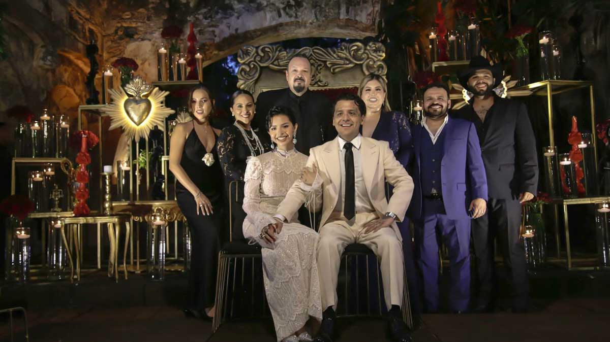 Al parecer, Pepe Aguilar tiene una buena relación con Christian Nodal, a pesar de todo lo que se ha dicho. 