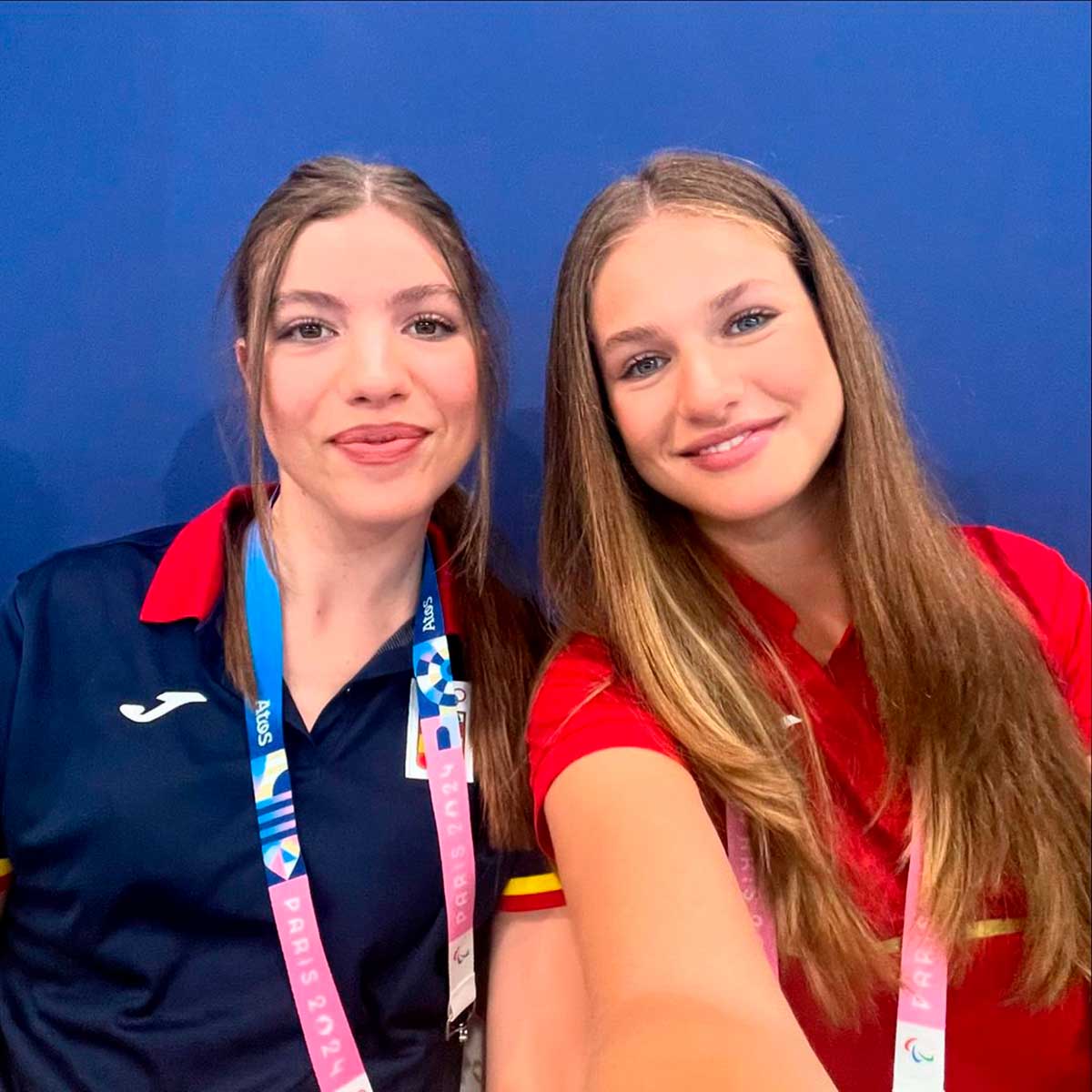 La princesa Leonor y la infanta Sofía viajaron a Paris a los Juegos Olímpicos a apoyar al equipo de España.