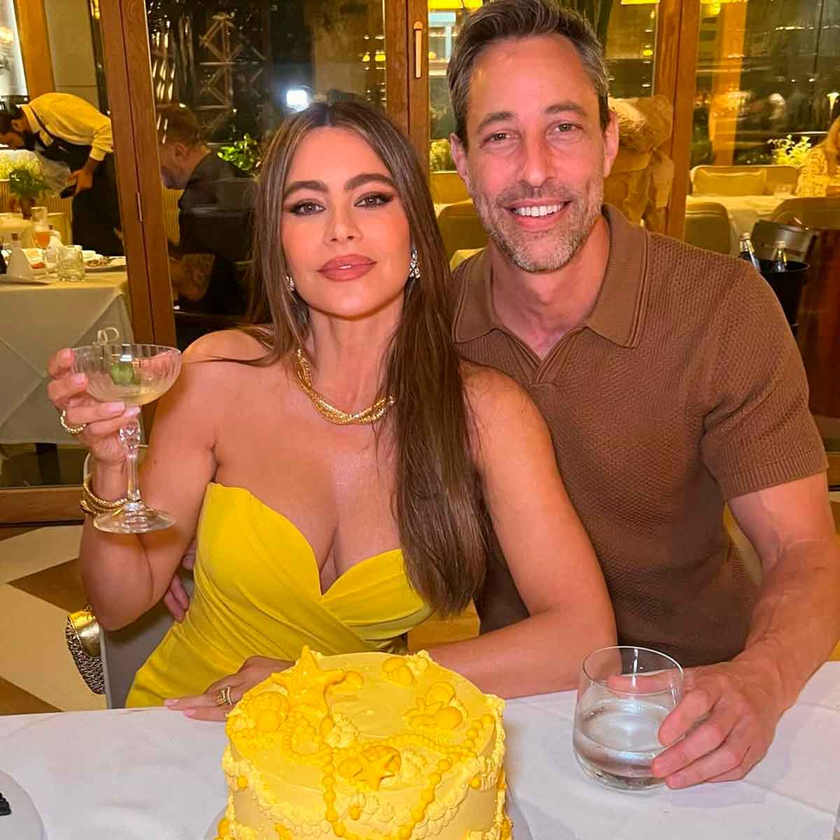 Justin Saliman, el nuevo galán de Sofía Vergara, no faltó a su cumpleaños.