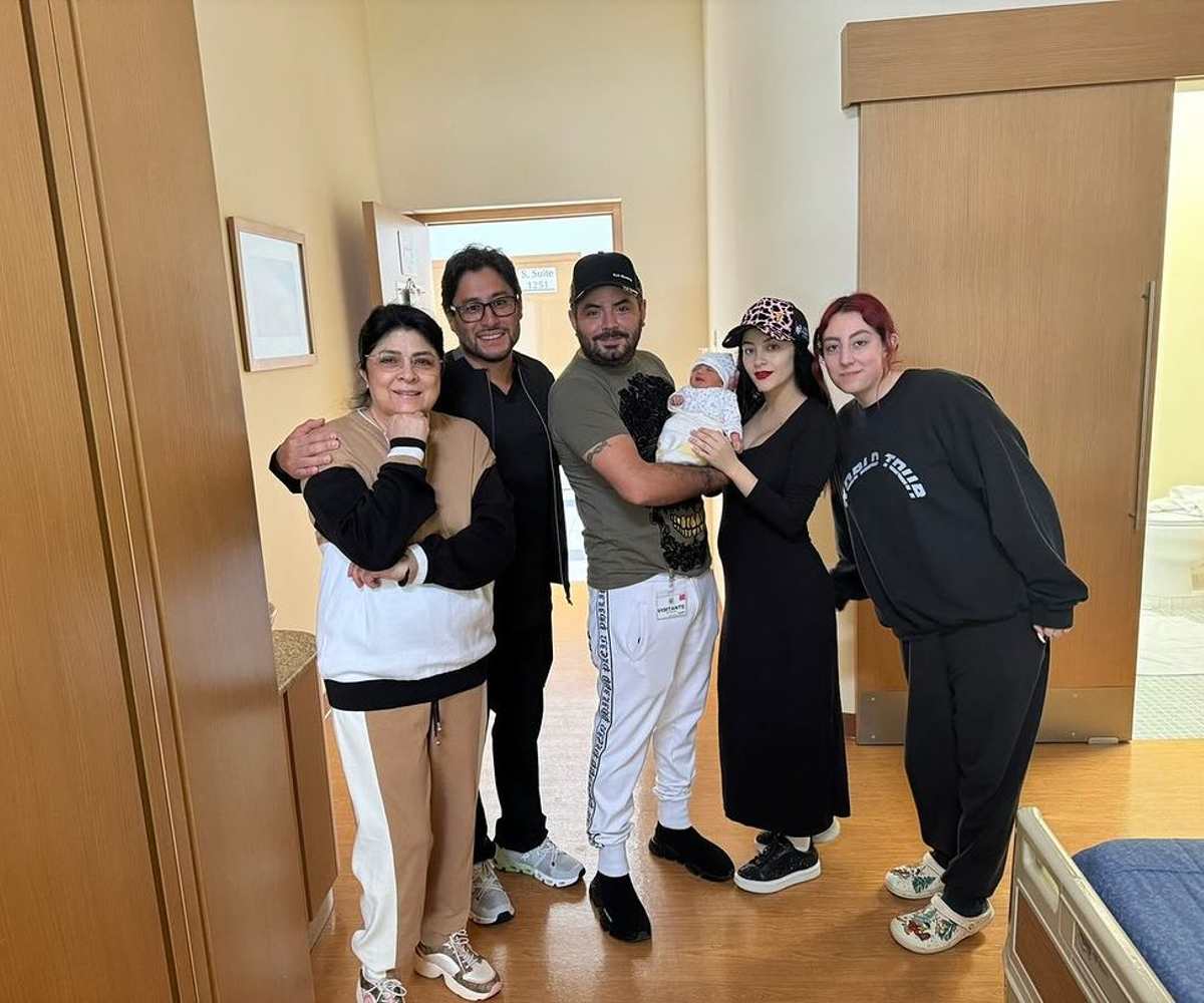 Victoria Ruffo se reencontró con Eugenio Derbez tras el nacimiento de su nieta, Tessa.