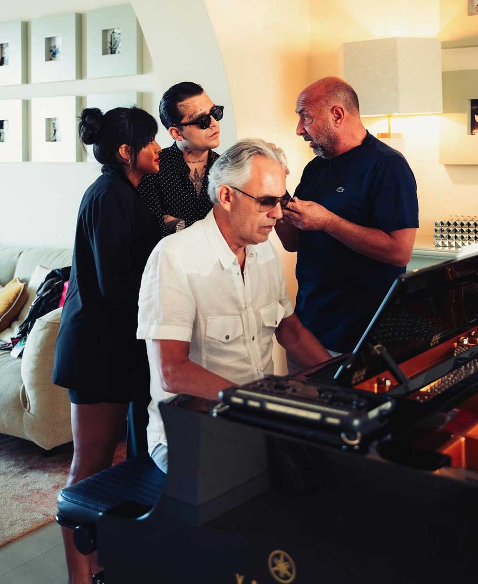 Nodal y Bocelli en Italia