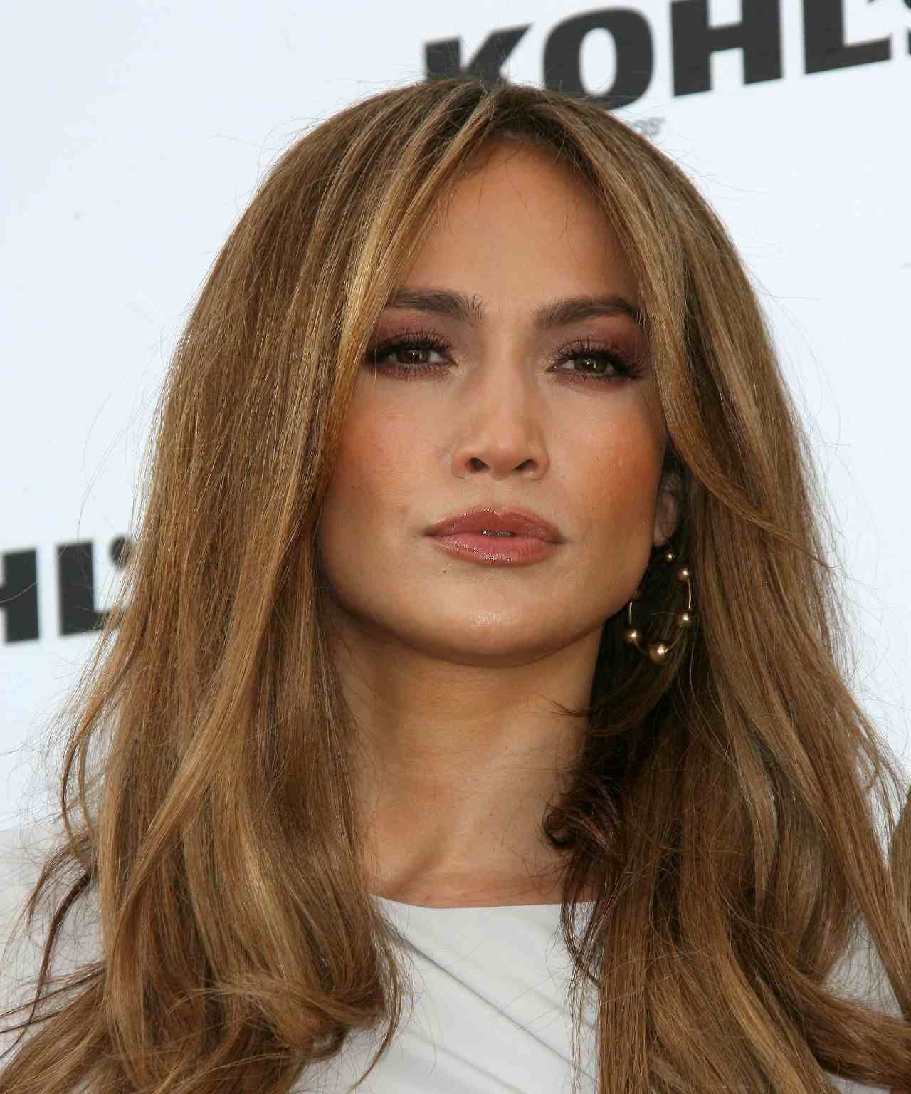 Jennifer Lopez oficializó el inicio de su divorcio de Ben Affleck.