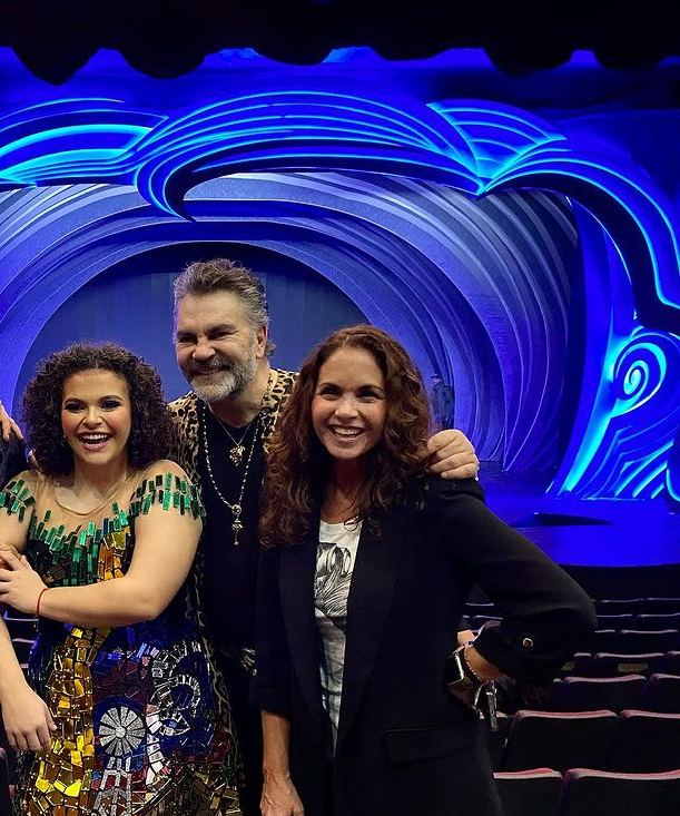 Lucero Mijares reveló que tiene una relación complicada con las novias que ha tenido su papá.
