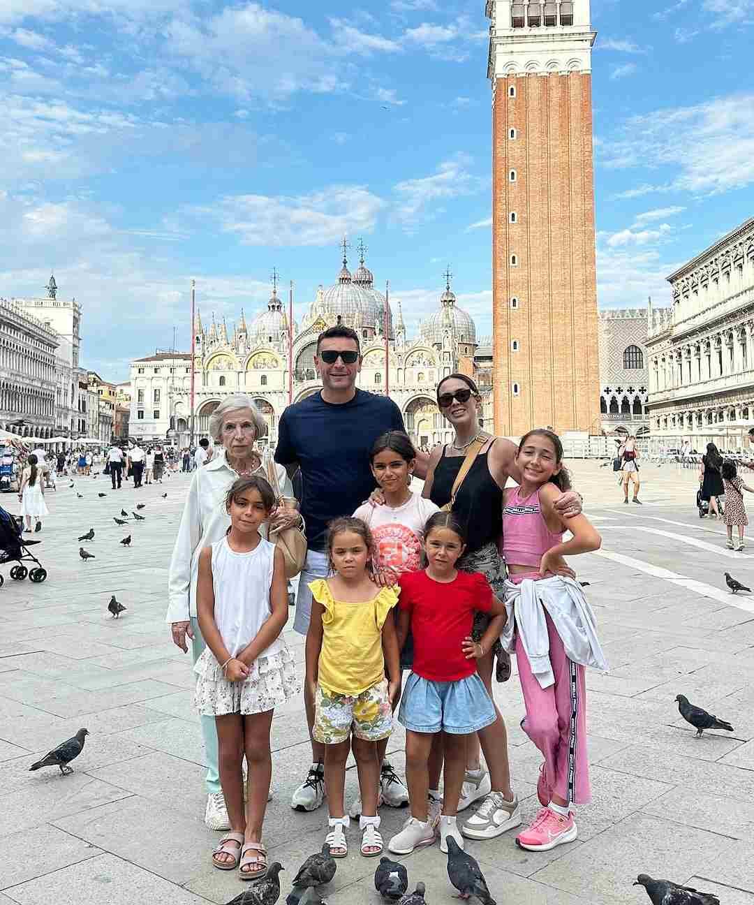 La Plaza de San Marcos en Venecia: escenario ideal para posar en familia. 
