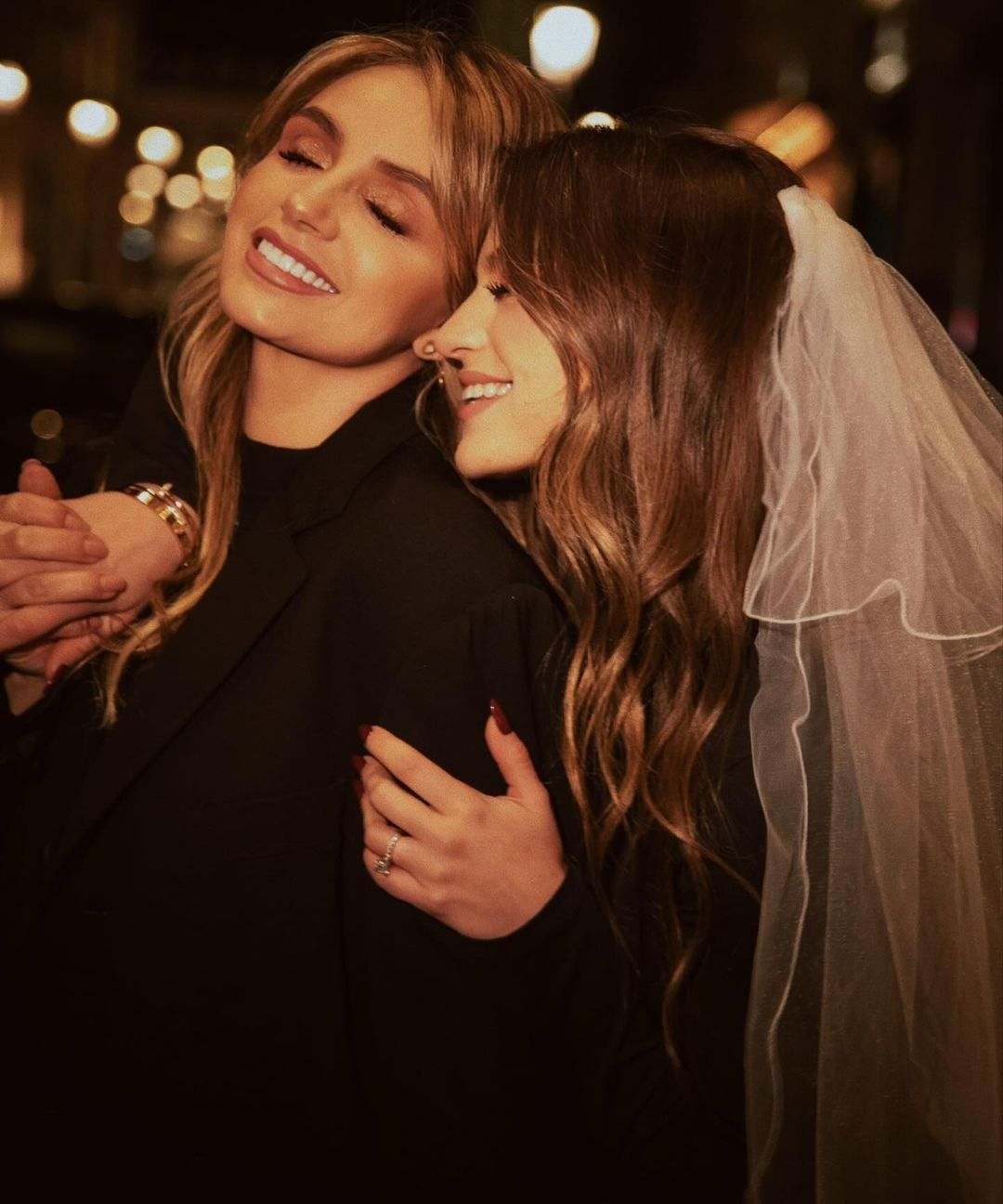 Angélica Rivera fue pieza fundamental de la boda de su hija, Sofía Castro.