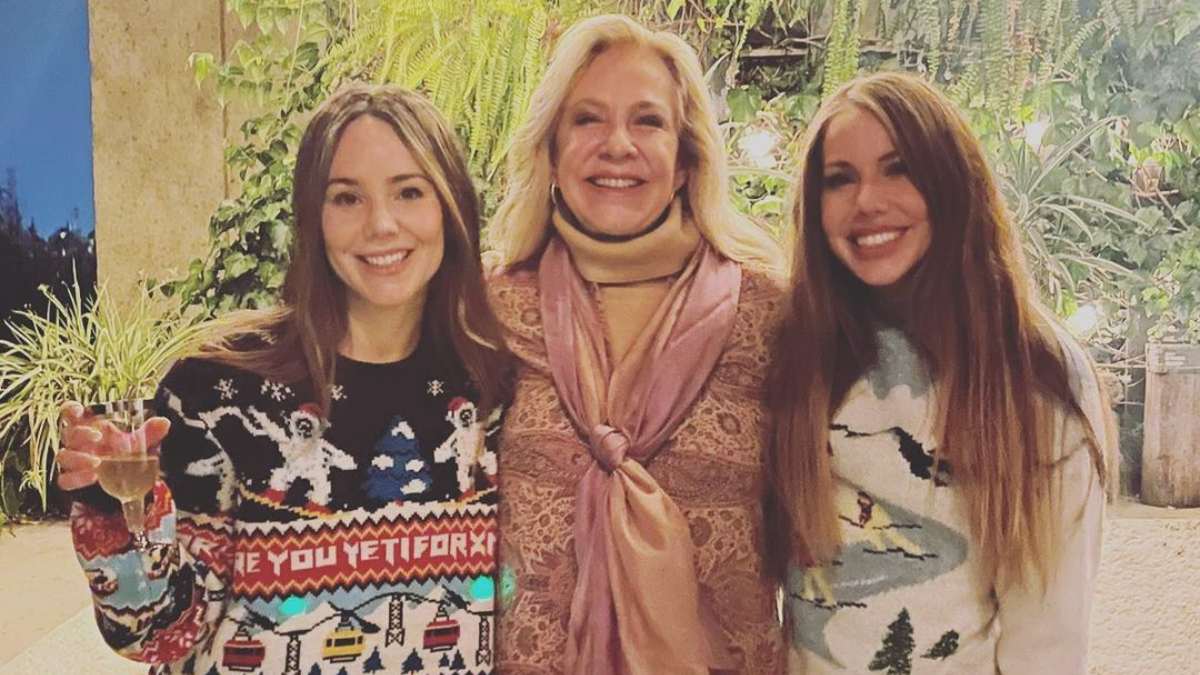 Camila Sodi pide donadores de sangre para su mamá Ernestina Sodi, quien se encuentra internada por un infarto