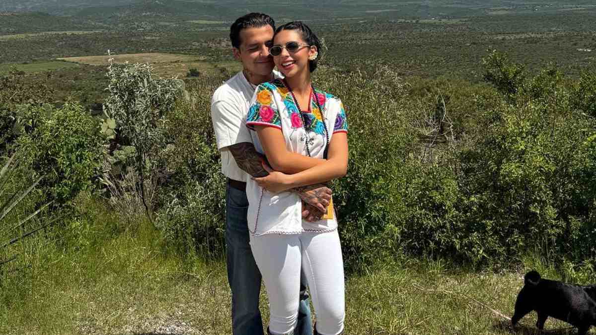 Christian Nodal sorprendió con este romántico regalo a Ángela Aguilar por su cumpleaños 21 