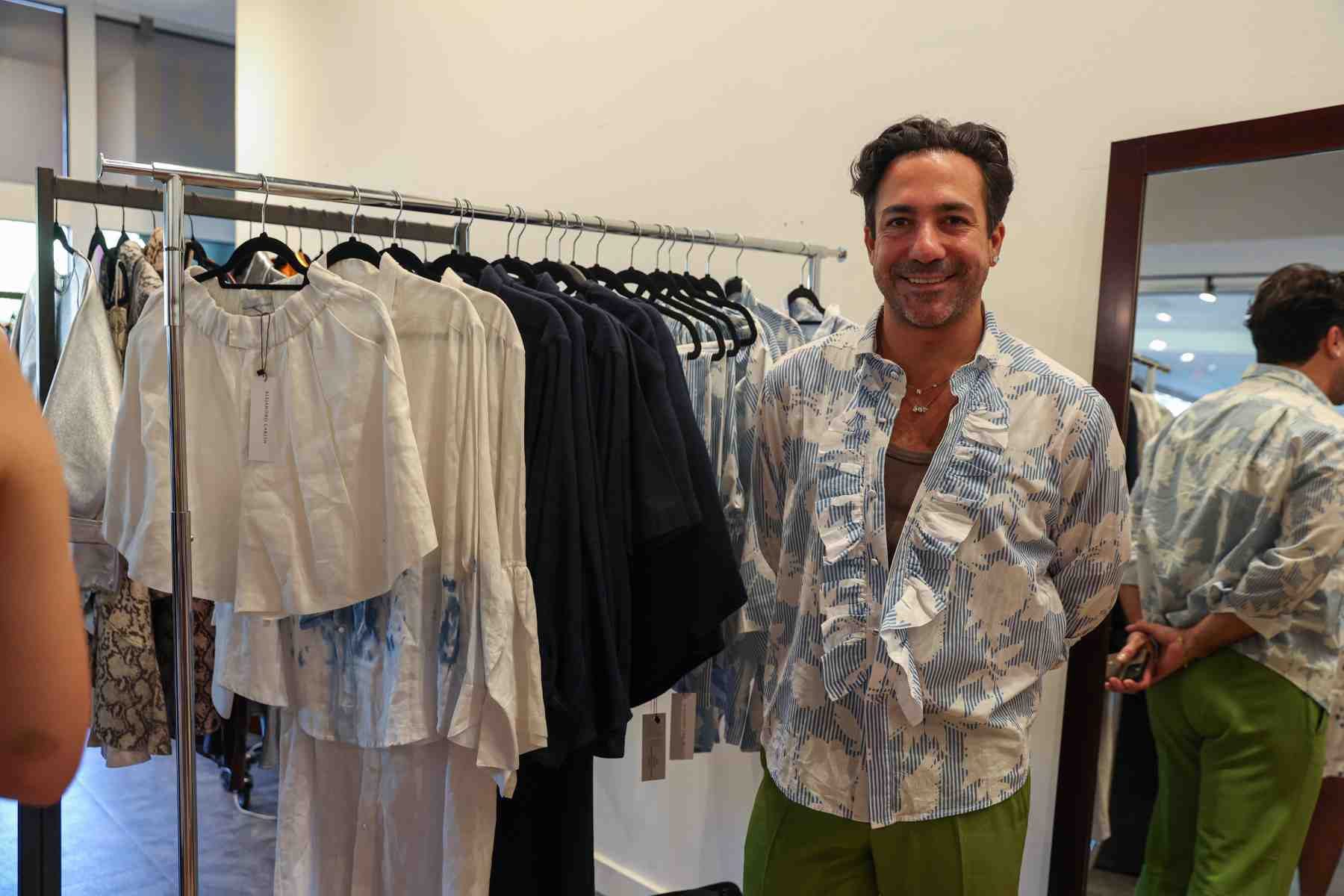 Alejandro Carlín fue uno de los diseñadores convocados a LuxuryLab Pop-Up Market.