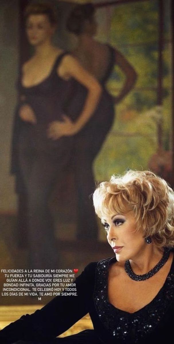 Michelle Salas felicitó el 12 de septiembre a su bisabuela Silvia Pinal.