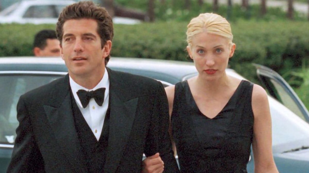 En la década de los 90, Carolyn Bessette-Kennedy fue considerada como una de las mujeres con más estilo. (Foto: /Instagram @carolynbessette)