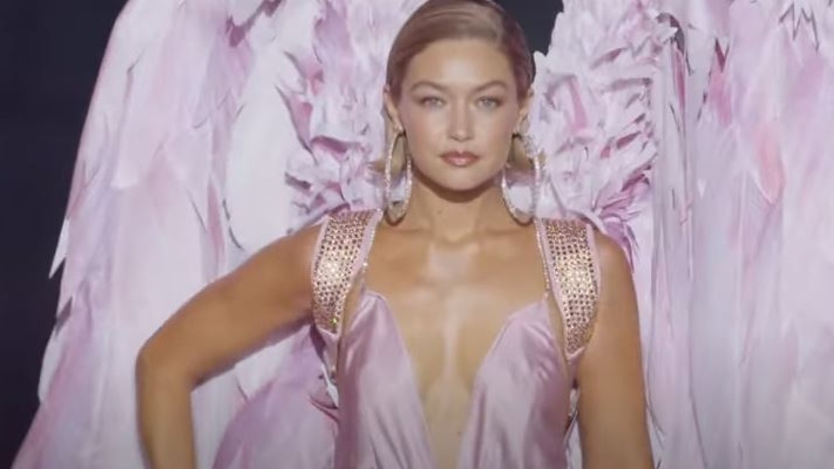 ¡A lo grande! Con íconos como Cher, Kate Moss y Tyra Banks regresó el desfile Victoria’s Secret Fashion Show 2024