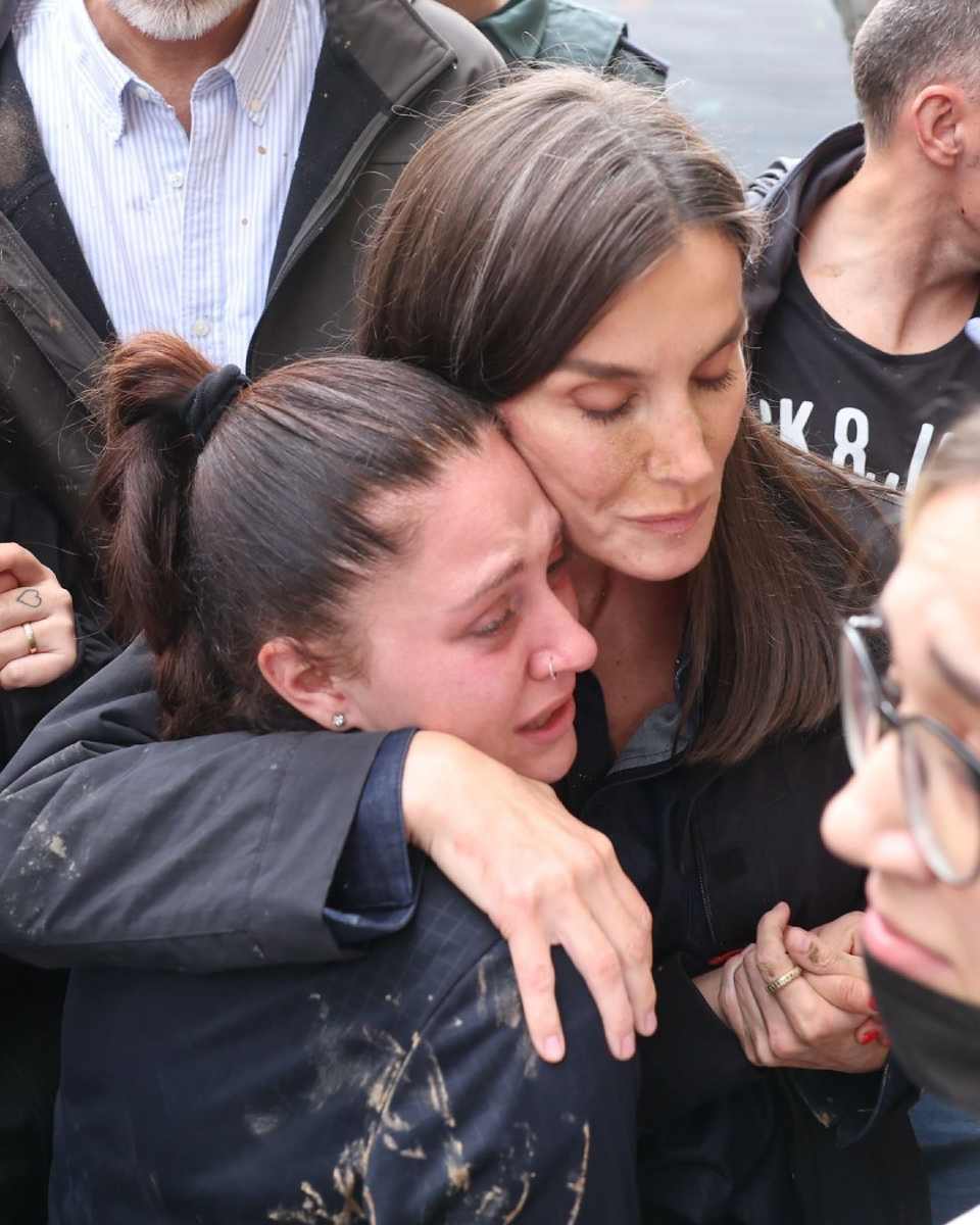 La reina tomó el control de la situación en Valencia.