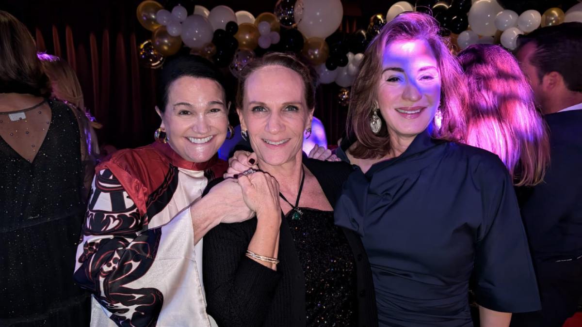 Ramona Cosio celebra su cumpleaños rodeada de sus personas favoritas