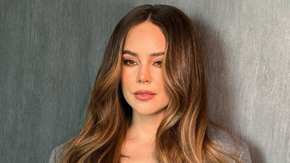 Camila Sodi habla de la particular terapia que está tomando tras muerte de su mamá: “Me van a borrar todas mis memorias”