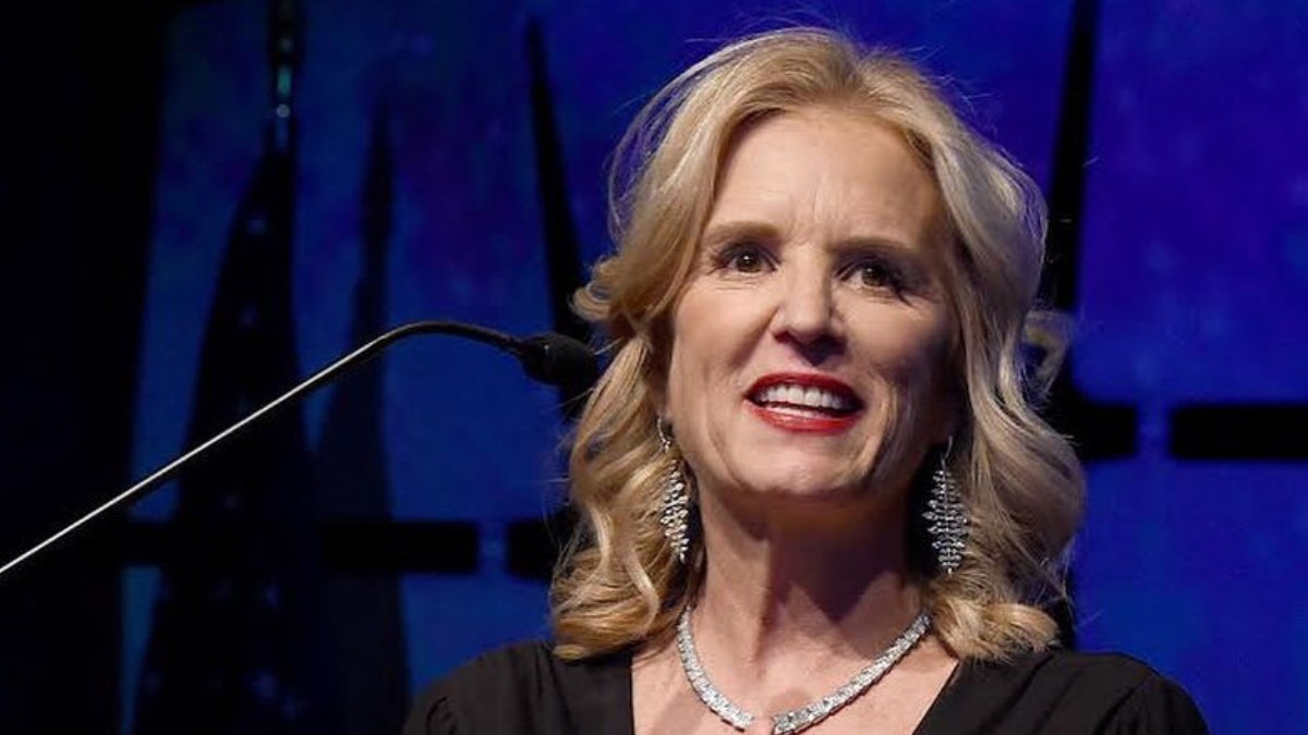 Kerry Kennedy, hija de Robert F. Kennedy, tacha de traidor a su hermano por apoyo a Donald Trump