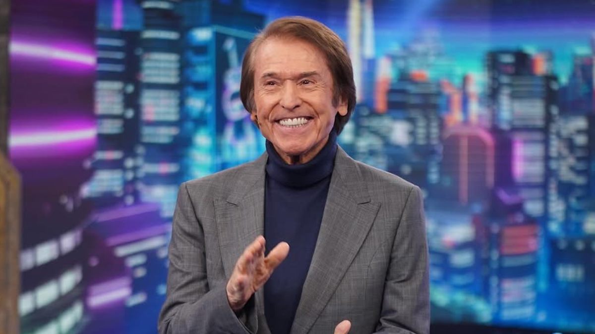 Reportan fuera de peligro al cantante Raphael, tras sufrir un accidente cardiovascular 