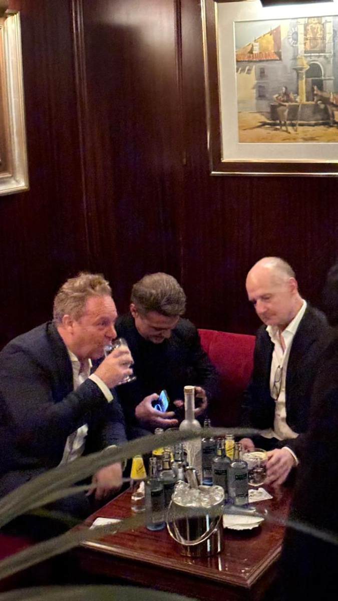 Luis Miguel se mostró muy relajado sin temor a ser captado por la prensa y sus seguidores.