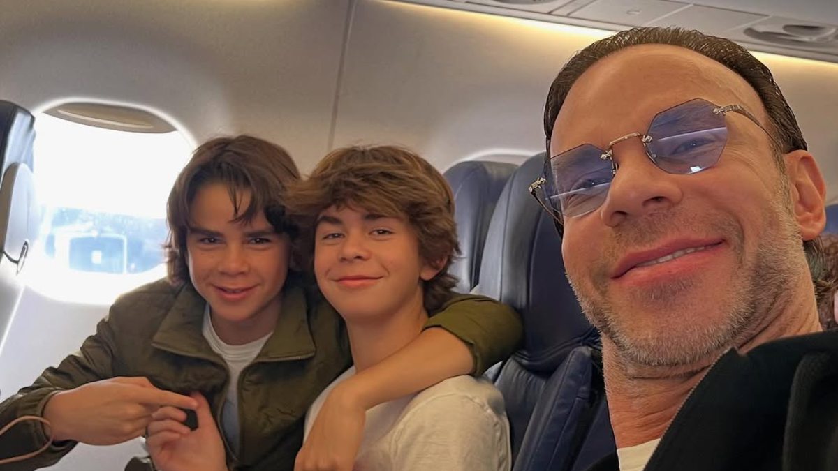 Leonardo y Paulo ya son todos unos adolescentes. 