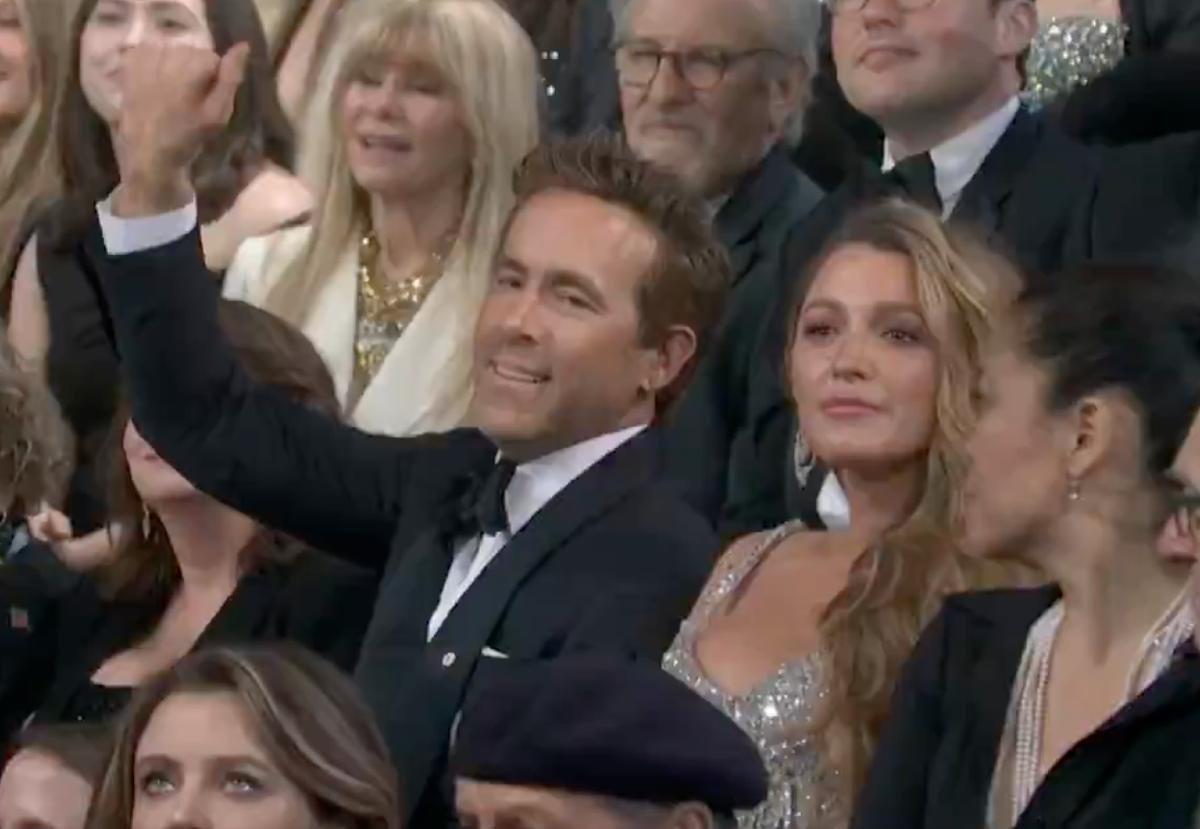 Ryan Reynolds hizo una broma en SNL sobre el pleito que él y Blake Lively tienen con Justin Baldoni.
