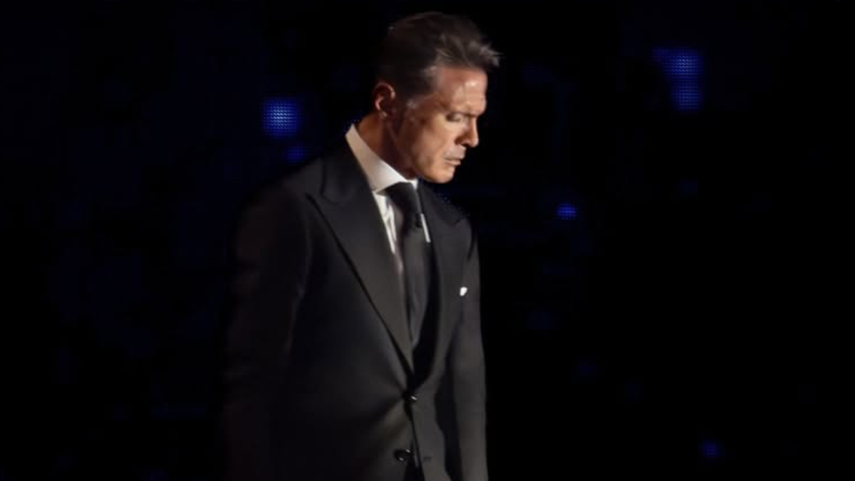 Lo que se sabe del supuesto reciente encuentro entre Luis Miguel y Enrique Ponce en un hospital de Madrid