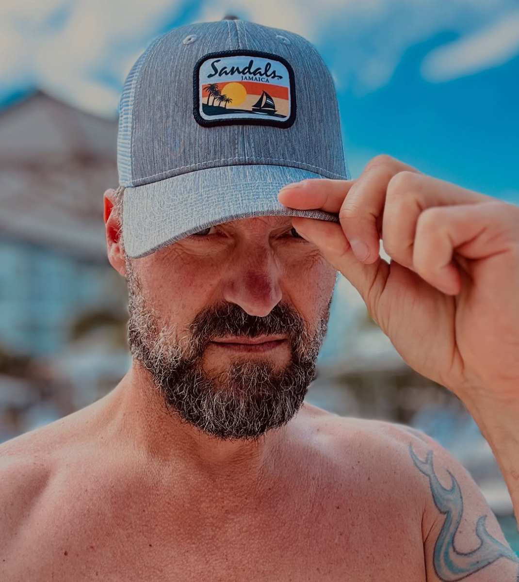 Brian Austin Green ha emitido opiniones sobre la actitud de Machine Gun Kelly en su rompimiento con Megan Fox. 