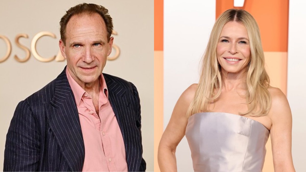 Ralph Fiennes y Chelsea Handler avivan rumores de un posible romance
