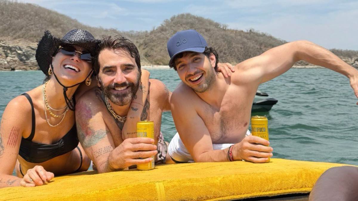 A la orilla del mar y rodeado de su familia,  Alejandro Fernández celebra su cumpleaños 54