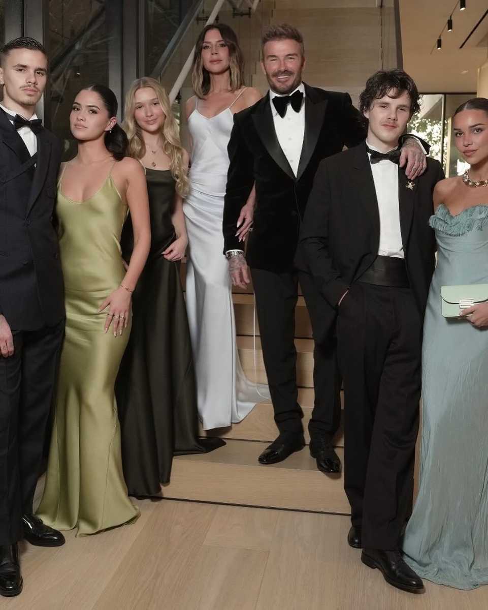 Brooklyn Beckham y su esposa Nicola Nicola Peltz fueron los grandes ausentes a la fiesta de cumpleaños de David Beckham.