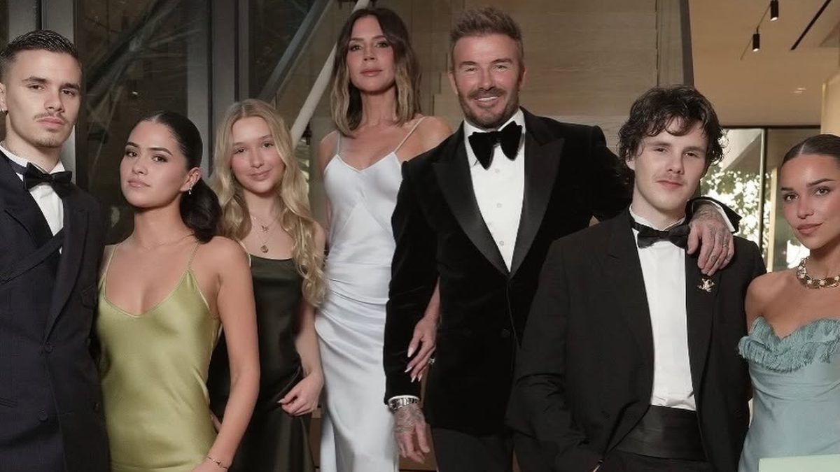 A pesar de las nuevas declaraciones de su examante, David Beckham inicia a lo grande los festejos por sus 50 años