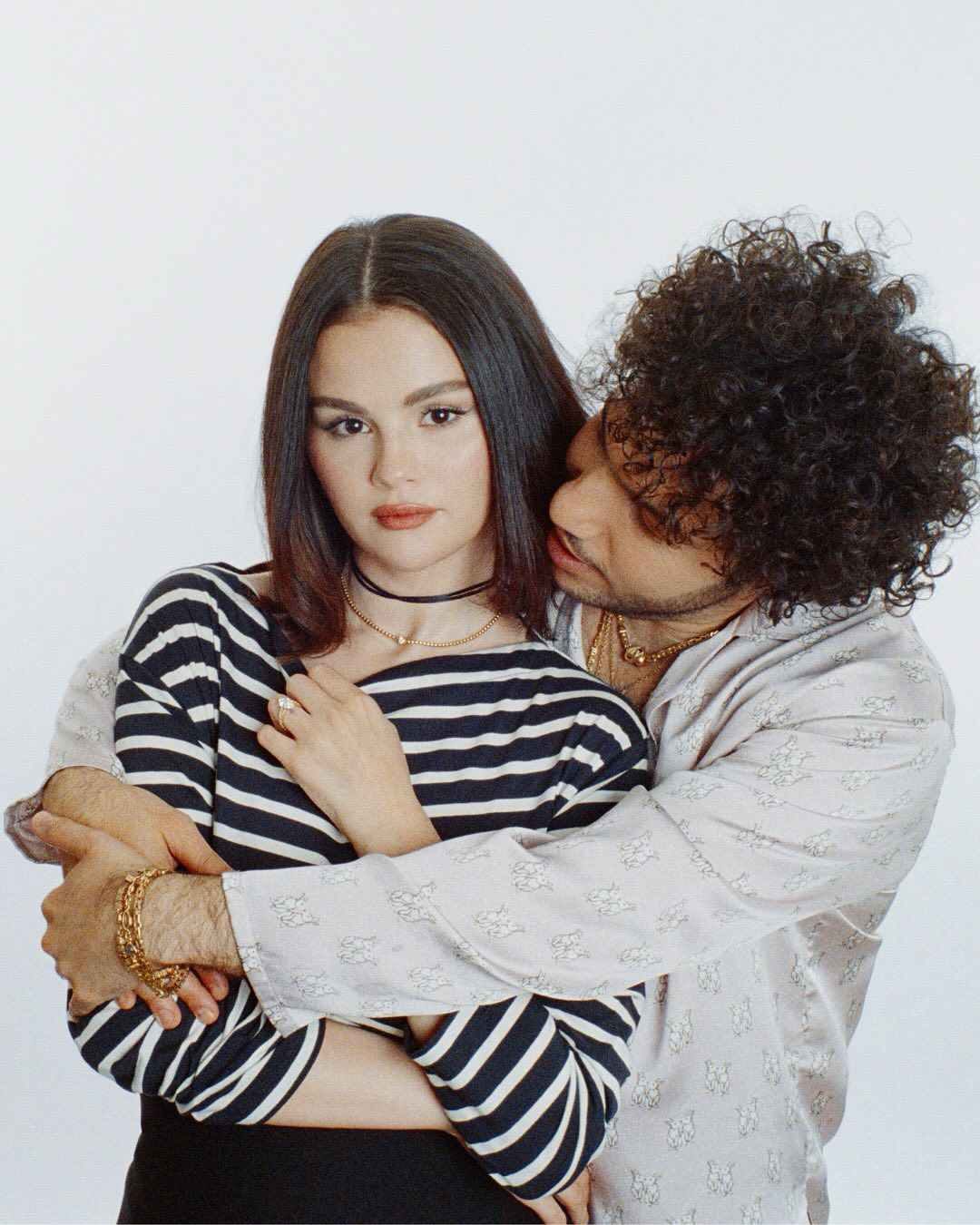 Selena y Benny han formado una relación estable.