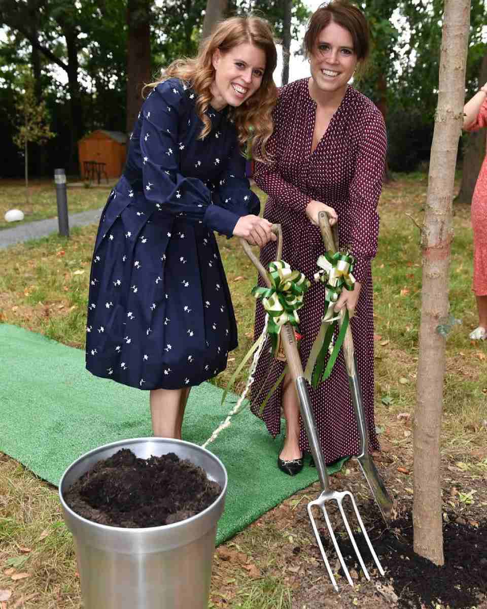 Beatriz y Eugenia de York estuvieron de invitadas al podcast 'Lessons From Our Mothers´.