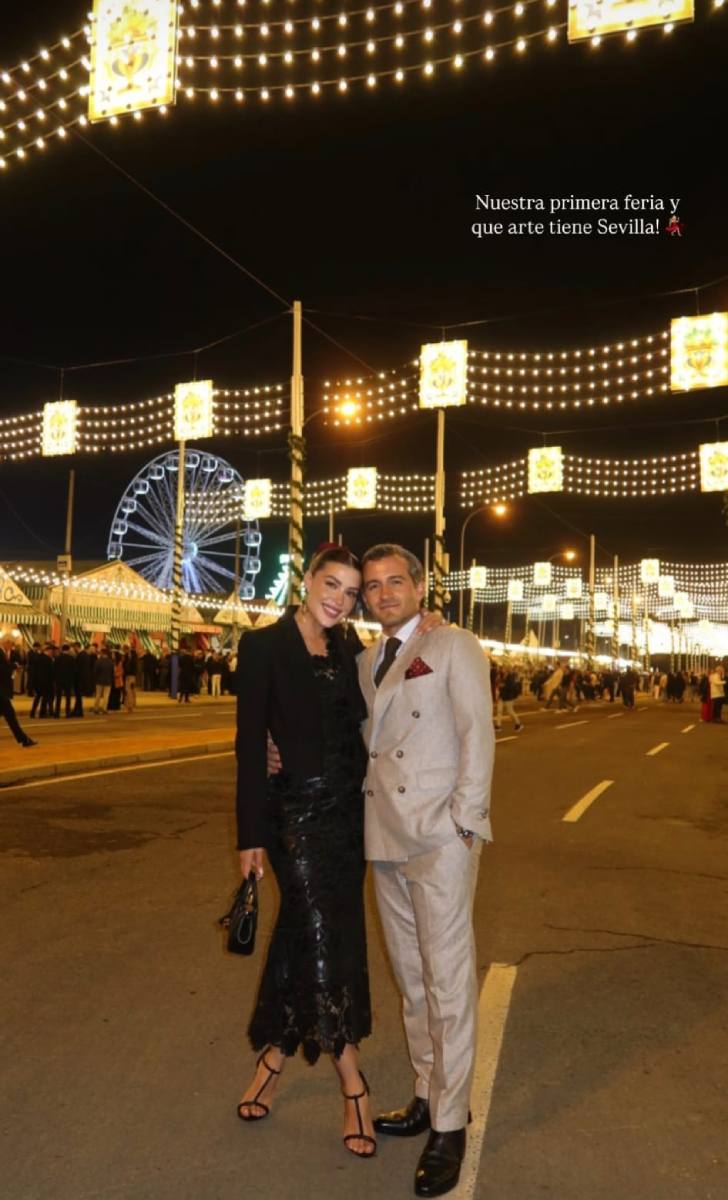 Michelle Salas y Danilo en la Feria de Sevilla 2025.