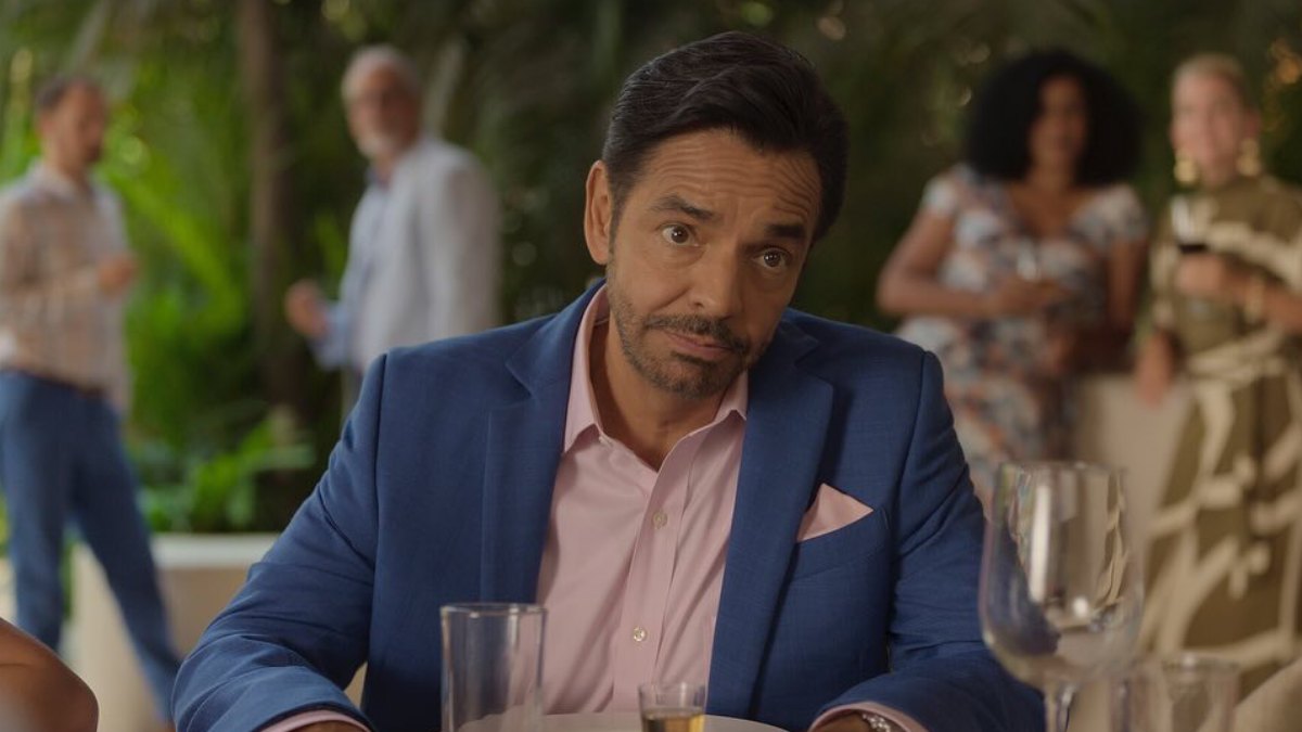 Eugenio Derbez, Salma Hayek y otros famosos mexicanos que condenan las redadas contra los migrantes en Estados Unidos