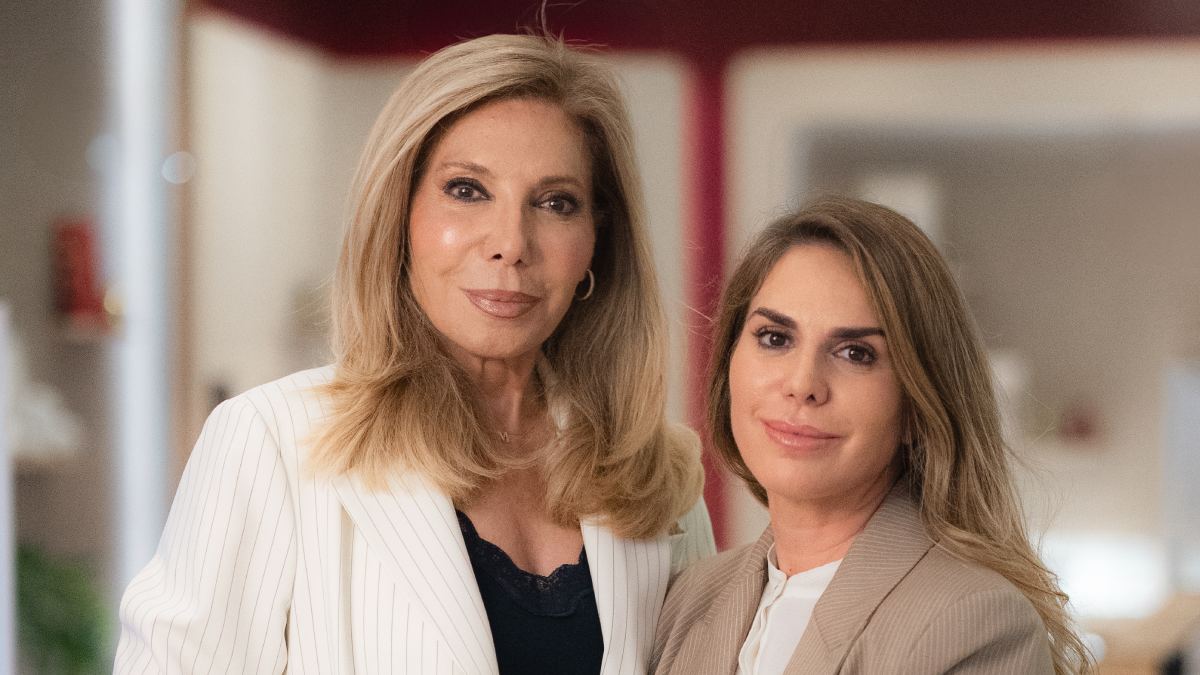 Maribel Yébenes, fundadora de la firma, y Myriam Yébenes, CEO, presentaron la marca en el exclusivo espacio Beauty Lab, de El Palacio de Hierro.