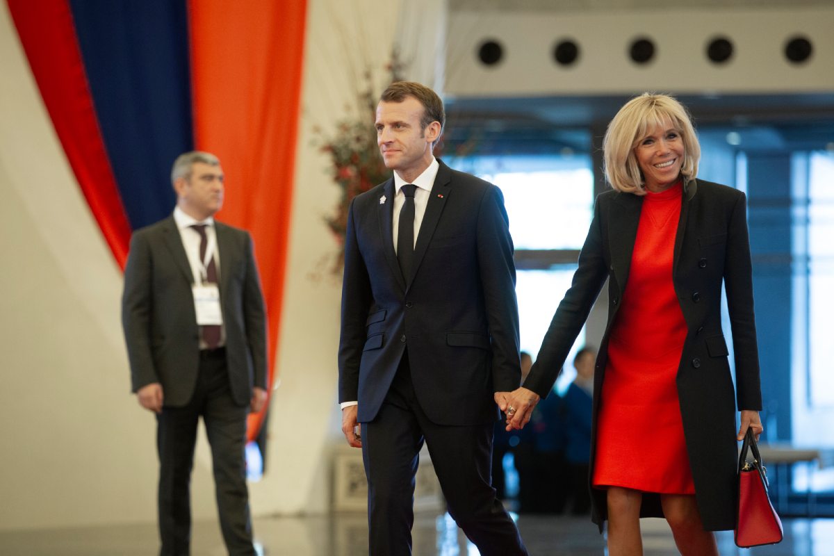 Actualmente, Brigitte Macron tendría un mayor nivel de aceptación que su esposo, el presidente Emmanuel Macron.
