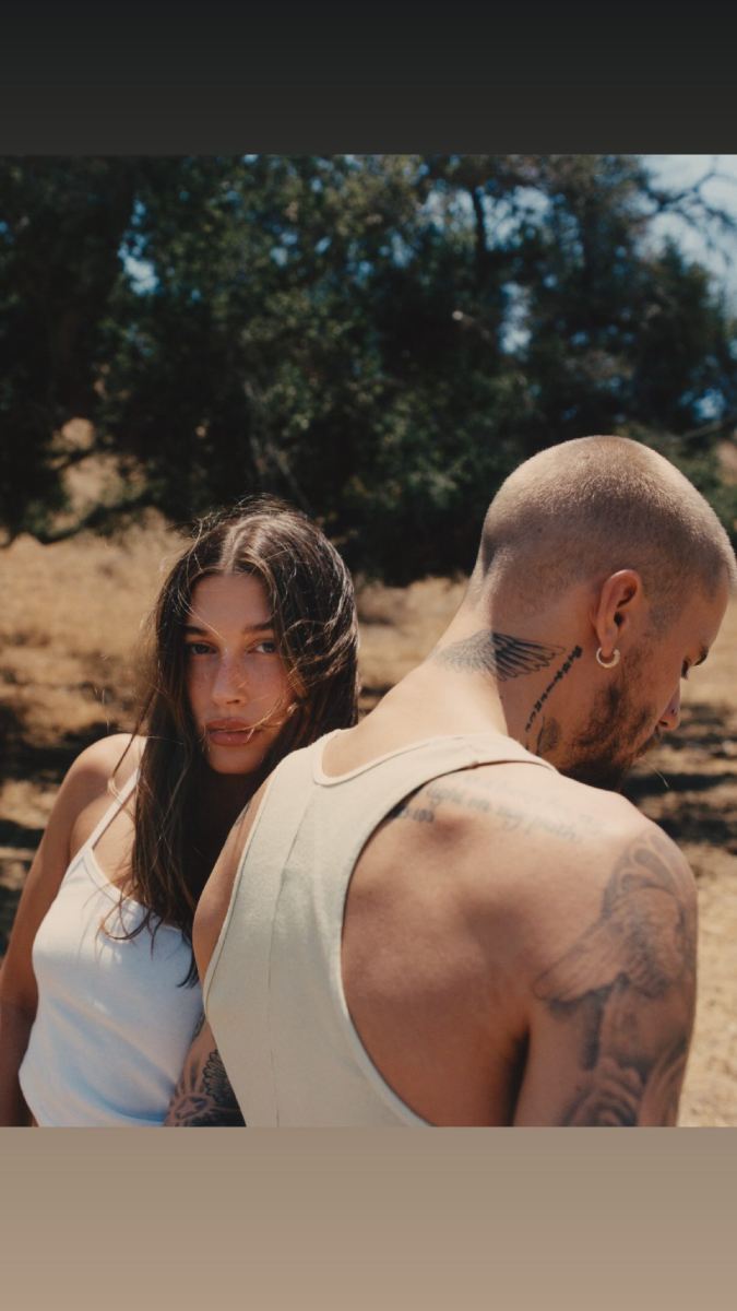 Hailey Bieber apoyó a través de redes sociales a Justin en su regreso a la música.