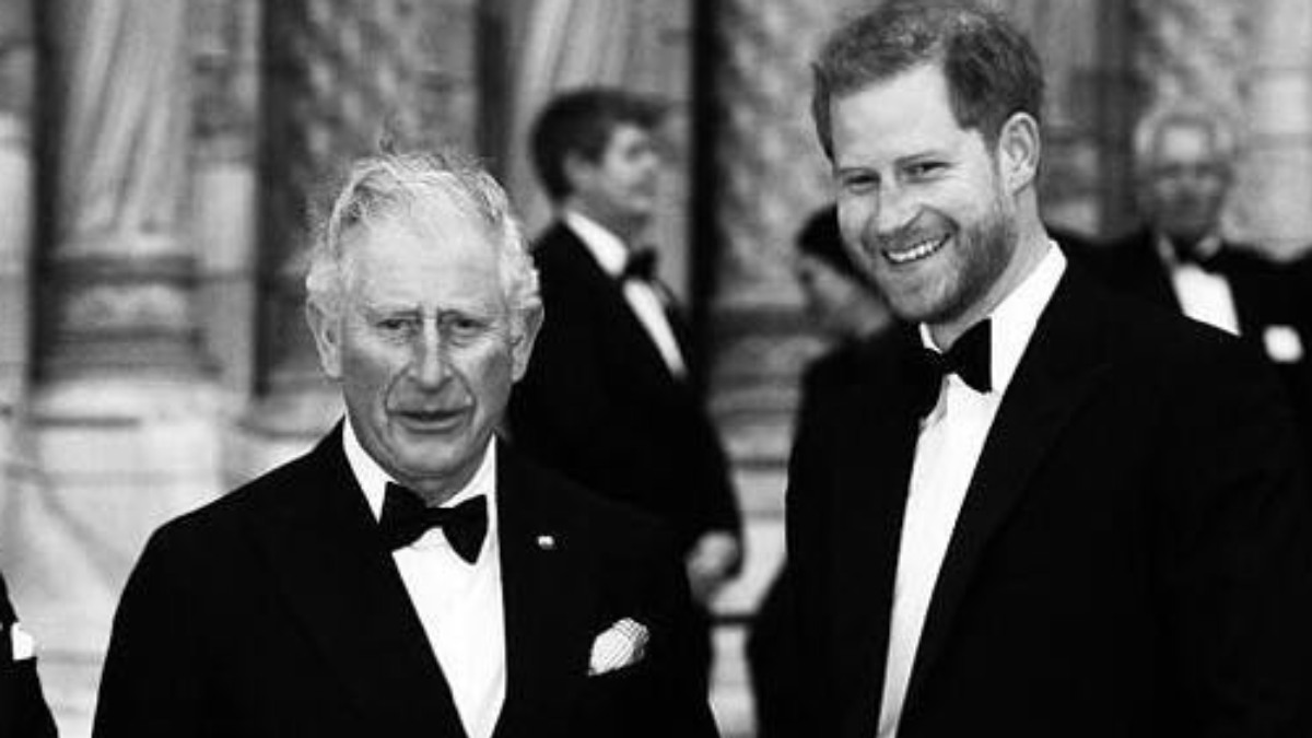 El Palacio ‘responde’ al señalamiento del príncipe Harry de que ‘alguien interno’ está saboteando su reconciliación con el rey Carlos El Palacio ‘responde’ al señalamiento del príncipe Harry de que ‘alguien interno’ está saboteando su reconciliación con el rey Carlos