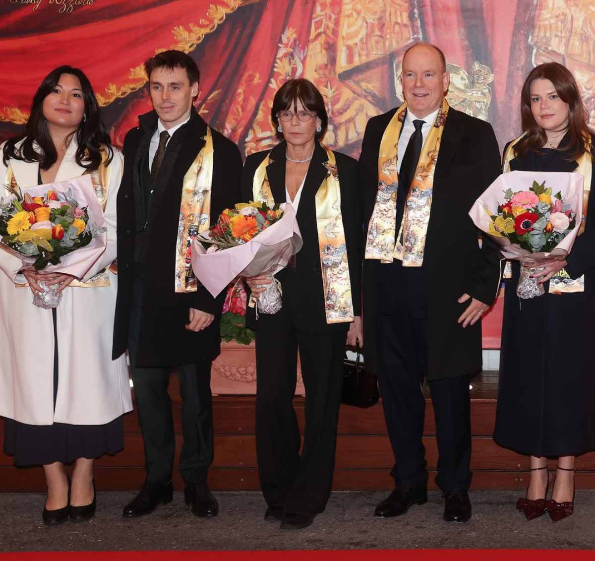 Estefanía de Mónaco con sus hijos. 