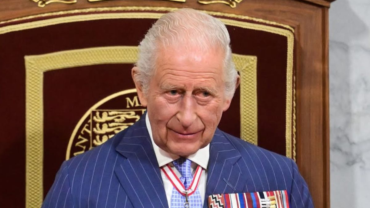 El rey Carlos ya tiene listo el plan para su funeral y sorprende el destacado lugar que tendrían el príncipe Harry y Meghan Markle