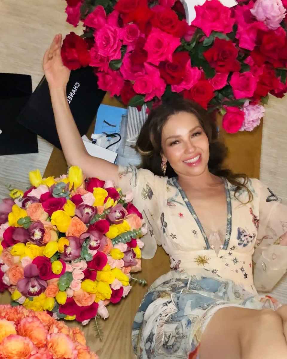 Thalía agradeció el cariño de su público que le envió mensajes de felicitaciones por su cumpleaños.