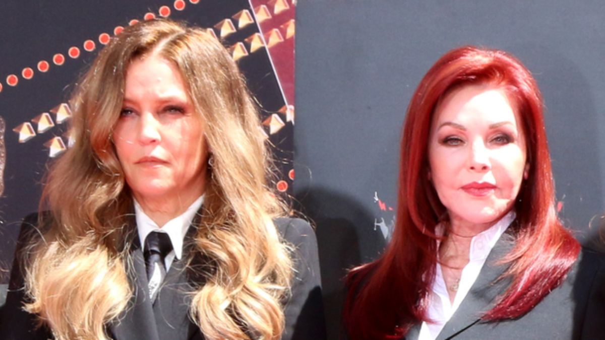 Lisa Marie Presley y su madre Priscilla Presley. 