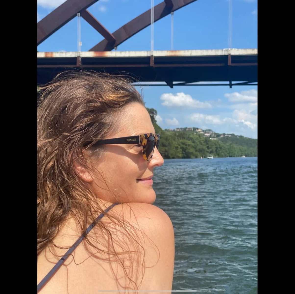 Drew Barrymore reveló que siente la misma atracción por hombres y mujeres.