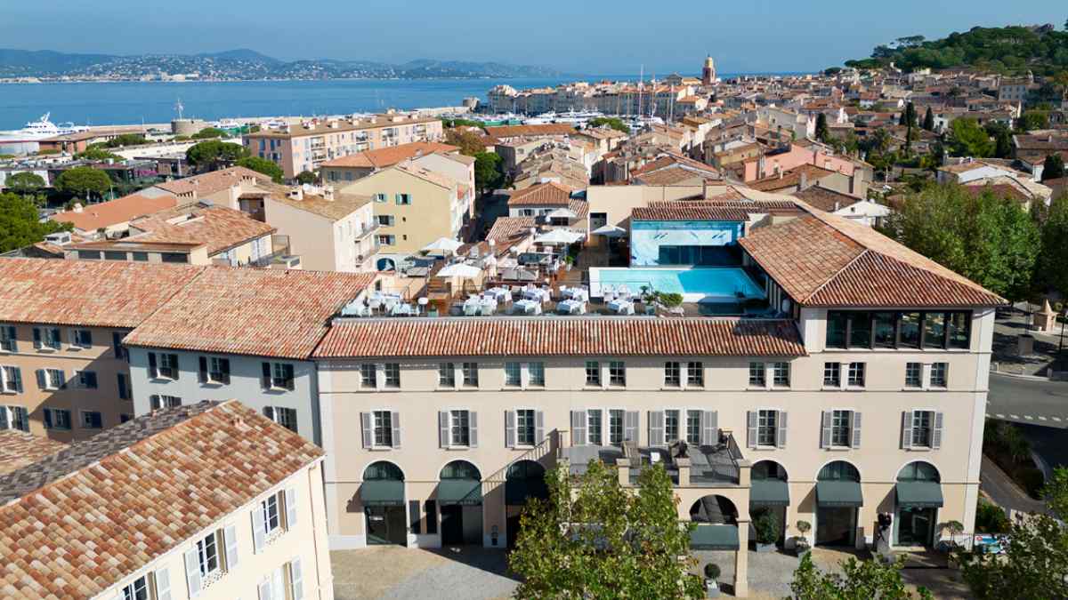 Déjate seducir por la Riviera francesa y descubre el Spa by Clarins del icónico Hôtel de Paris Saint-Tropez